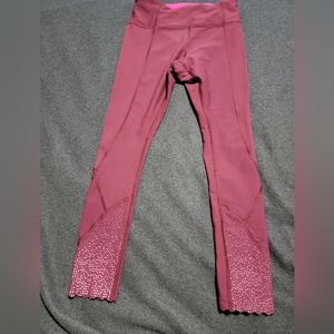 Lululemon tight 28" Size Mauve Pink